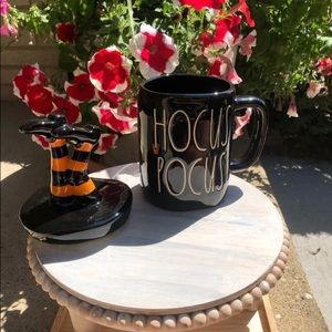 Rae Dunn HOCUS POCUS Mug